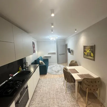 Lux Apartment Circ 7 Chisinau Exterior photo